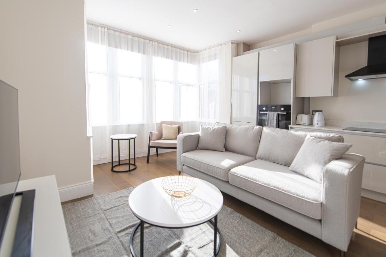 Aparthotel Ealing Residency à Londres Extérieur photo