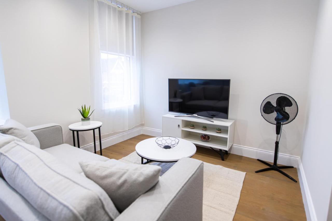 Aparthotel Ealing Residency à Londres Extérieur photo