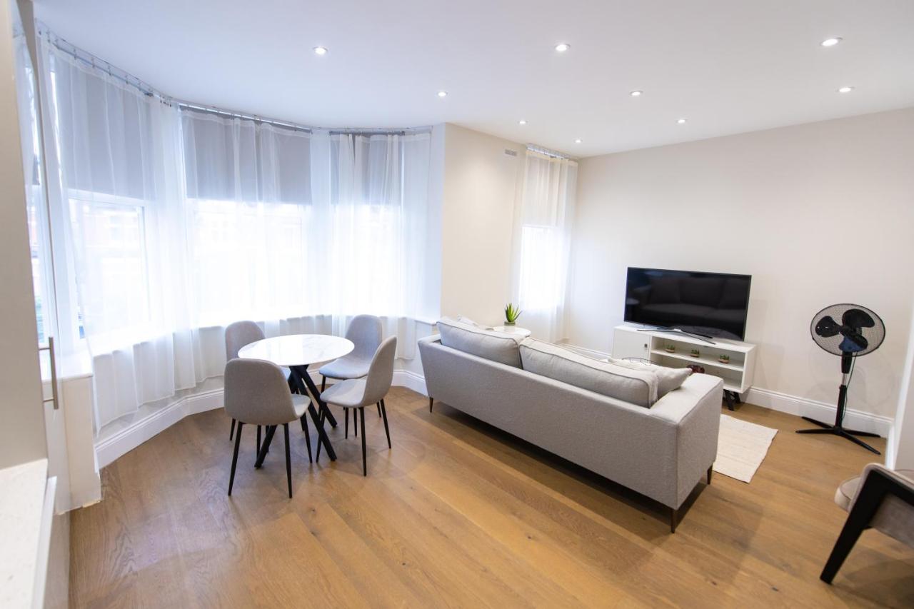 Aparthotel Ealing Residency à Londres Extérieur photo